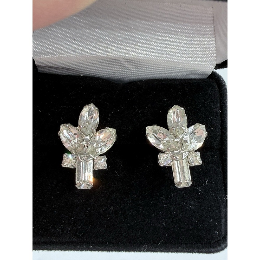 VTG Mid Century Clear‎ Rhinestone Screw Back Earrings MCM Silver Tone Prong Set